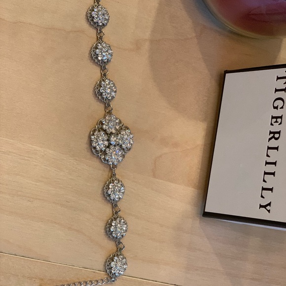 Vintage Style Swarovski Crystal Filigree Bracelet - Picture 6 of 6